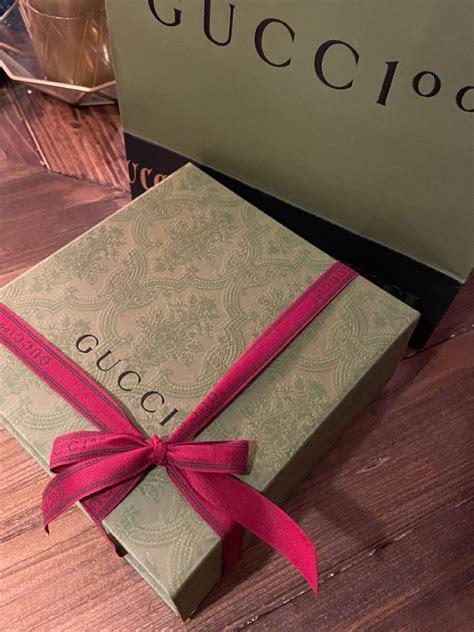 gucci gift box and bag|gucci complimentary gift wrapping.